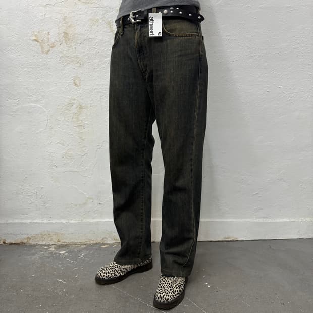 에드윈(EDWIN) 403 미디엄블루 샌드 워싱 스트레이트 데님 팬