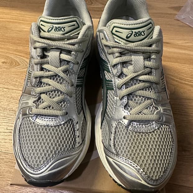 아식스 젤카야노14 dried Leaf green/pure silver