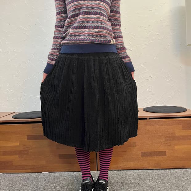 이세이 미야케 쉬링클 플레어 스커트