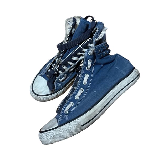 Ss06 ‘T’ Undercover x soloist converse