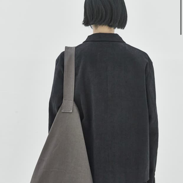 에피센터 트위스트백 브라운