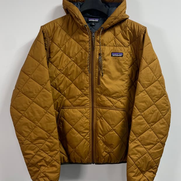 파타고니아 다이아몬드 퀼티드 봄버 후디 자켓 (on.18)