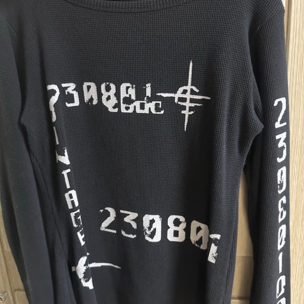 오도어 롱슬리브