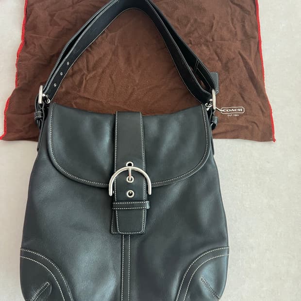 올드코치 블랙소호가죽크로스백 버클숄더백 coach soho