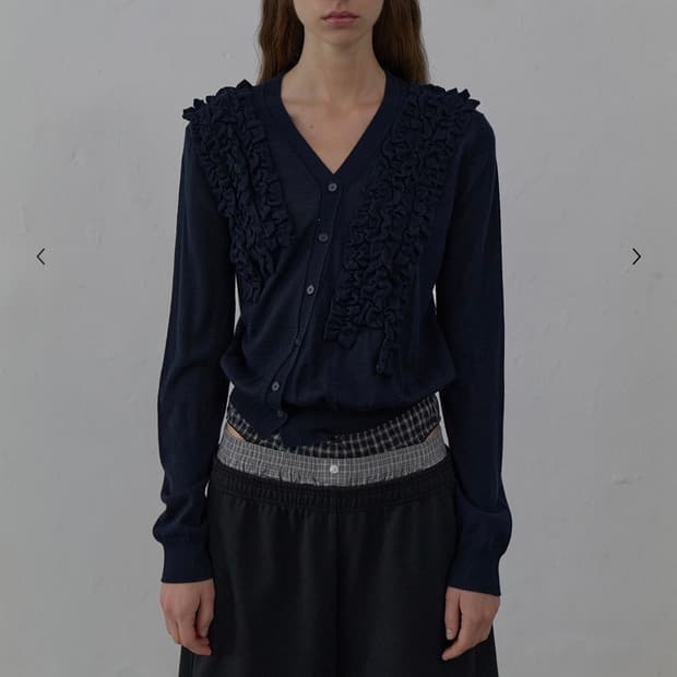 [LCDC] ASYMMETRIC FRILL CARDIGAN (NAVY)