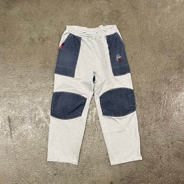 Fubu 데님 패치 와이드 스웻 팬츠 (~40”)