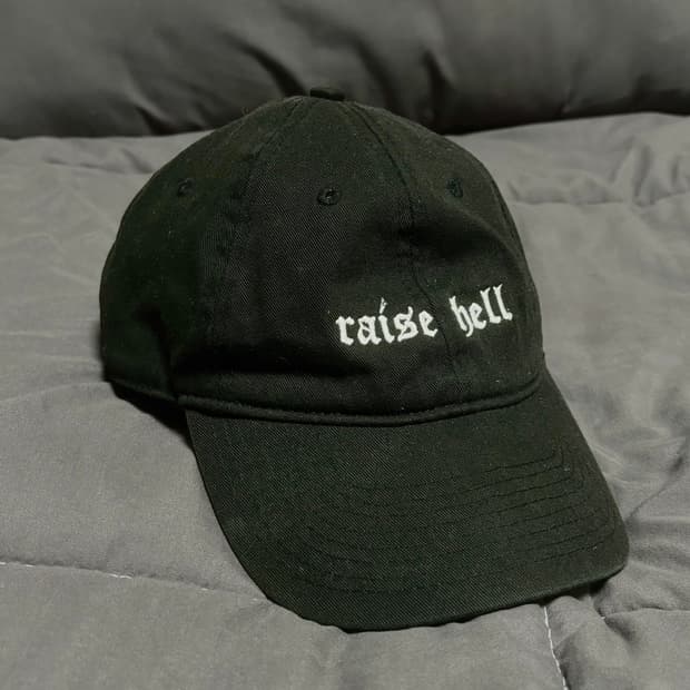 424 raise hell 볼캡