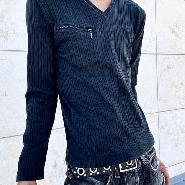 “Vintage” Minimal Mood Zipper Detail Sle