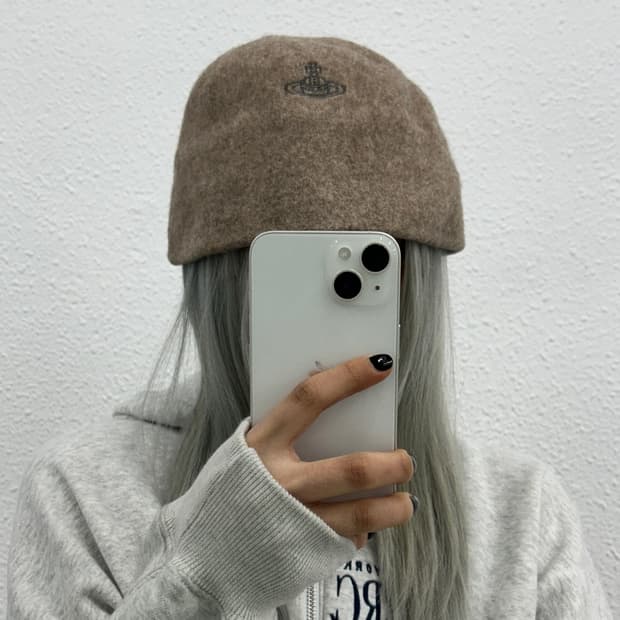 비비안웨스트우드 캐시미어 아이보리 버킷햇