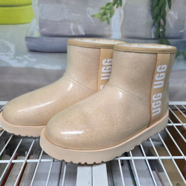 어그 클리어 220 방한화 스노우부츠 양모 방수부츠 LB68 