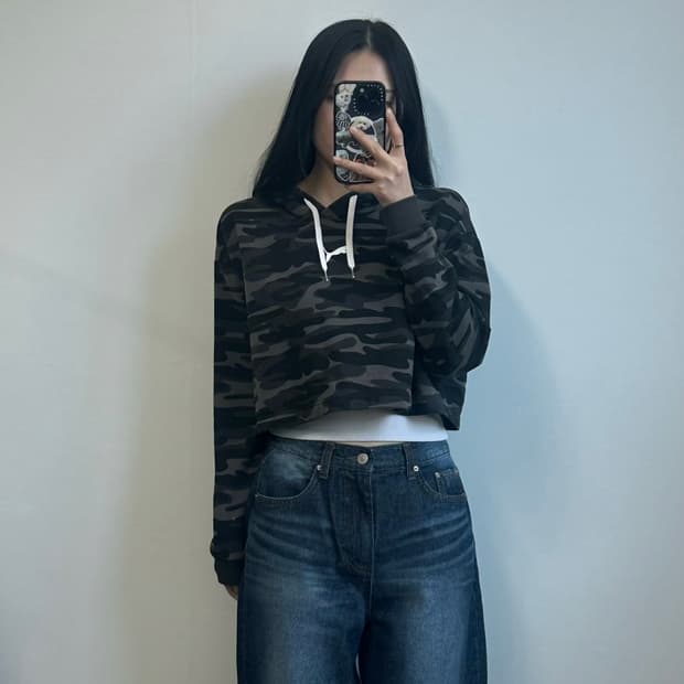 푸마 자수로고 카모 크롭 후드티