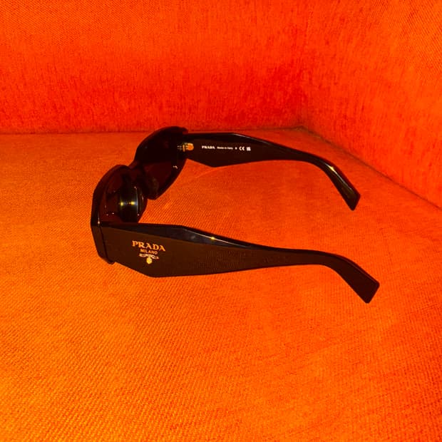 프라다 심볼 선글라스 