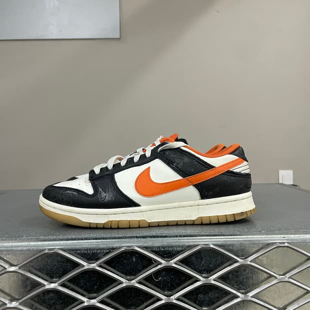 나이키 덩크 로우 레트로 프리미엄 할로윈 255