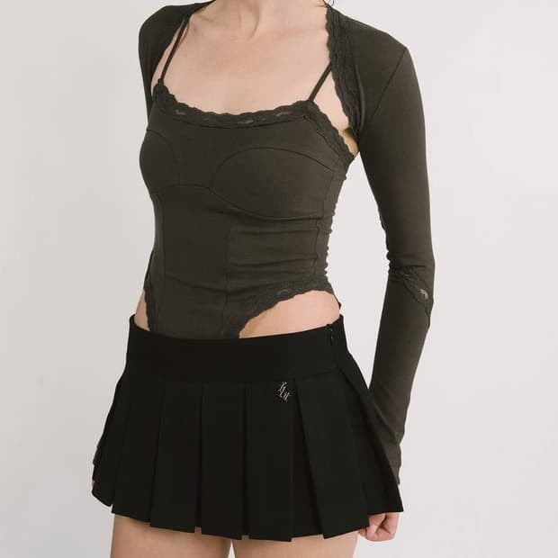 *구해요* 쓰리타임즈 에블린 레이스 탑