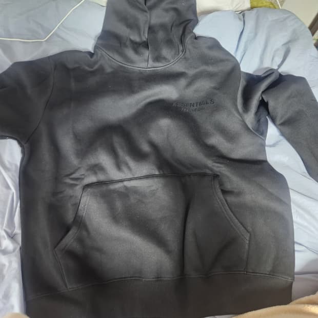 에센셜 후드 s