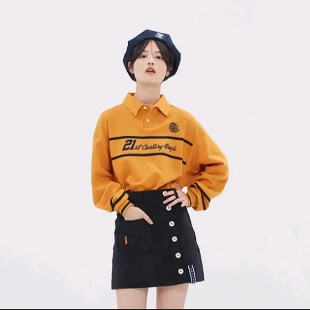 새상품,S,단종) 로맨틱크라운 21st Century Boys 카라맨투맨