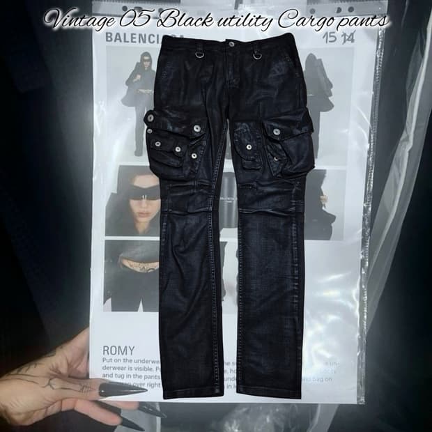 Vintage 05 Black utility Cargo pants