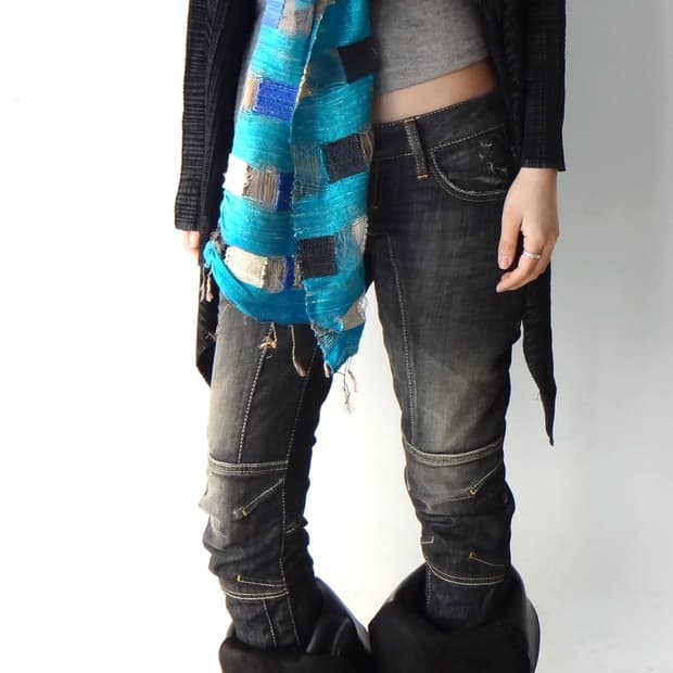 Wrapping cloth tie muffler / blue