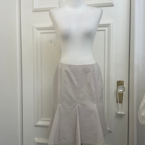 beige flare midi skirt