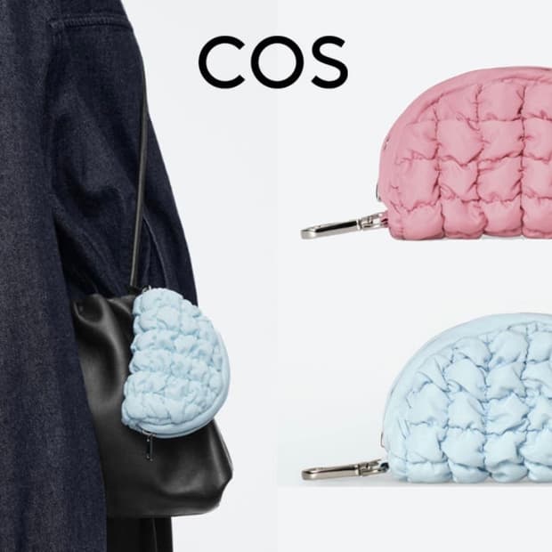 COS 퀼티드 파우치 백 참