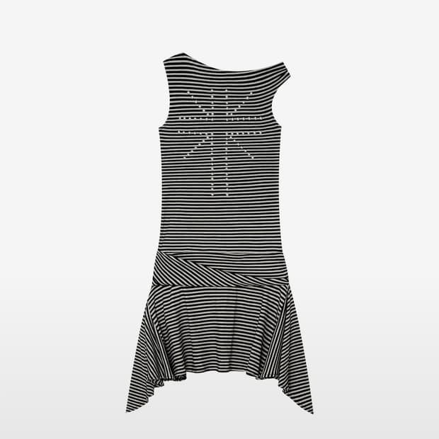 카시코 Asymmetric Stud Onepiece Stripe