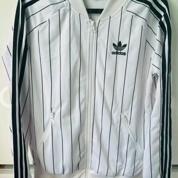 아디다스 삼선 스트라이프 희귀템 져지집업