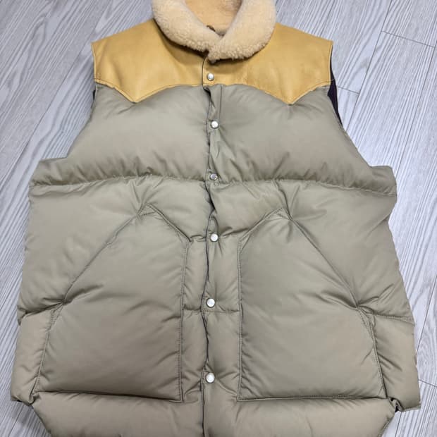 록키마운틴 패딩조끼 40사이즈