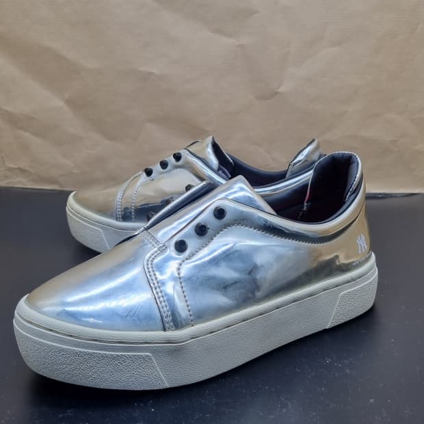 MLB 실버 여성슬립온240 굽4 