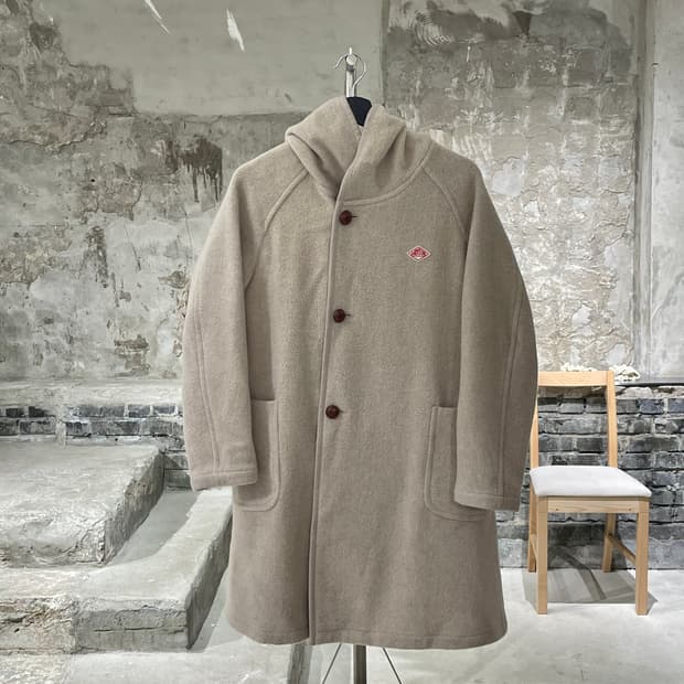 단톤 아이보리 체스넛 버튼 후디 울 코트   