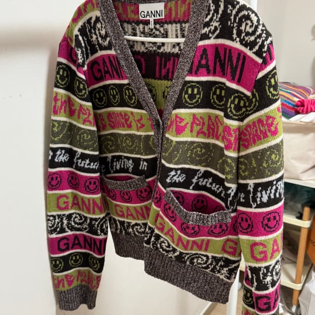 GANNI 로고 프린트 울 멀티패턴 니트 가디건 M사이즈