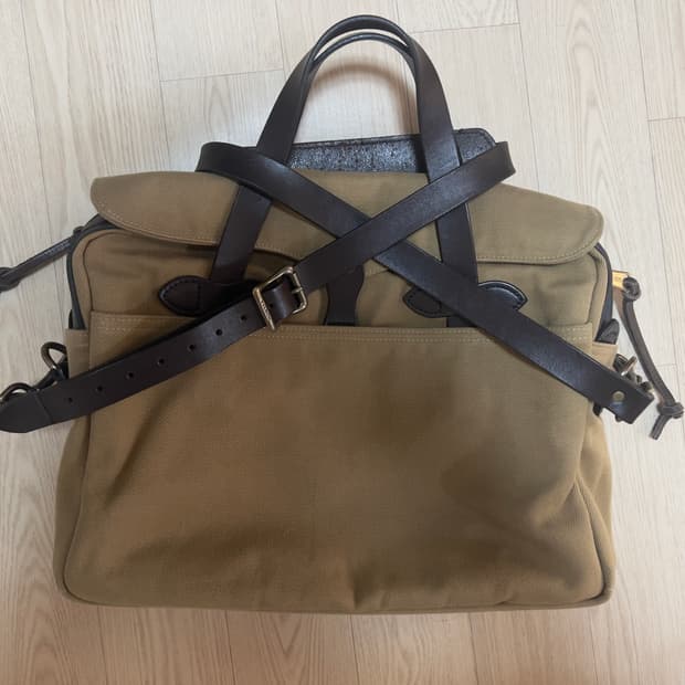 필슨 256 tan 판매합니다