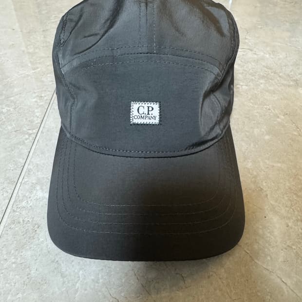 cp컴퍼니 크롬 나일론 캠프캡