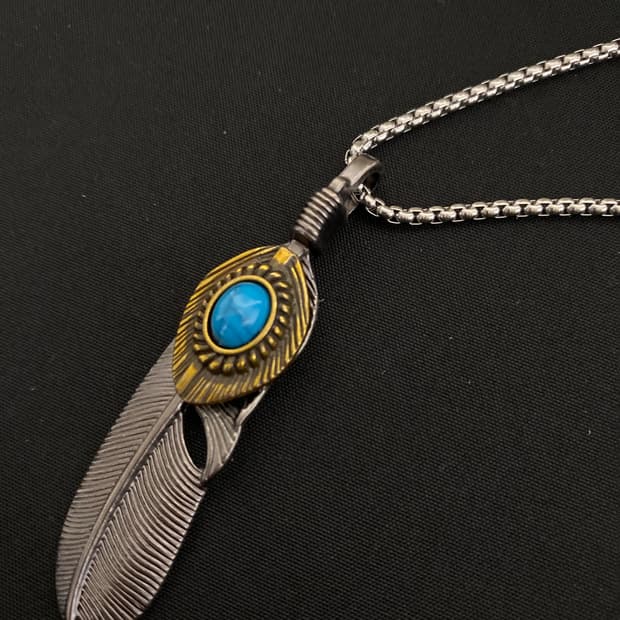 터키석 깃털 목걸이