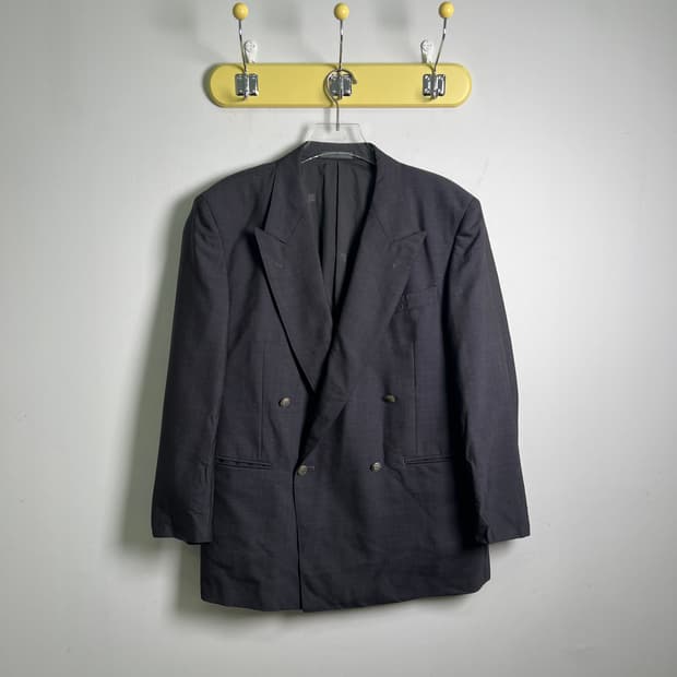 버버리 은장 버튼 더블 브레스티드 블레이저 