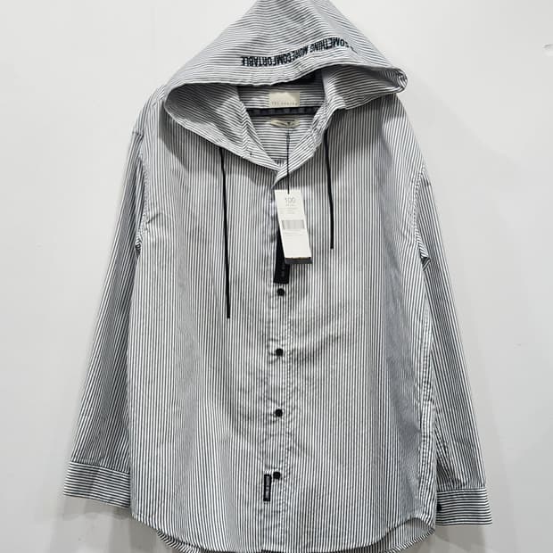 [100] 새상품 TBJ nearby 스트라이프 후드 셔츠 오버핏