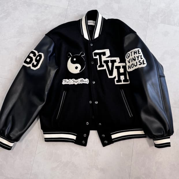 더바이닐하우스 바시티 m