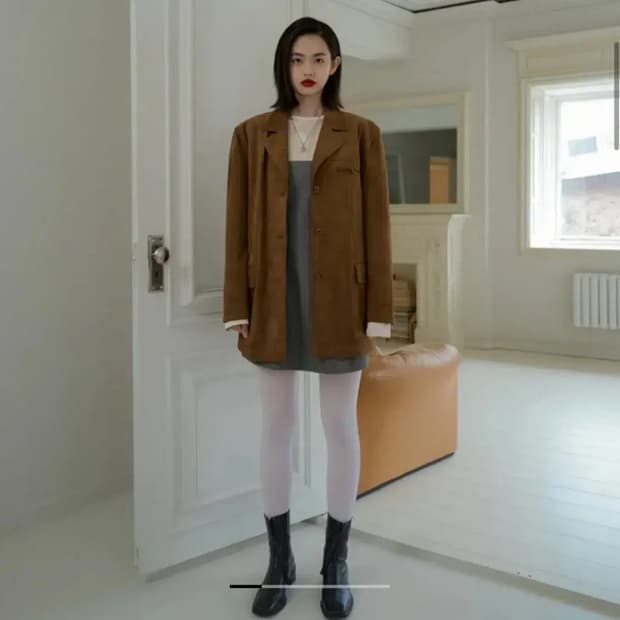 오버듀플레어 스웨이드 자켓 판매합니다!