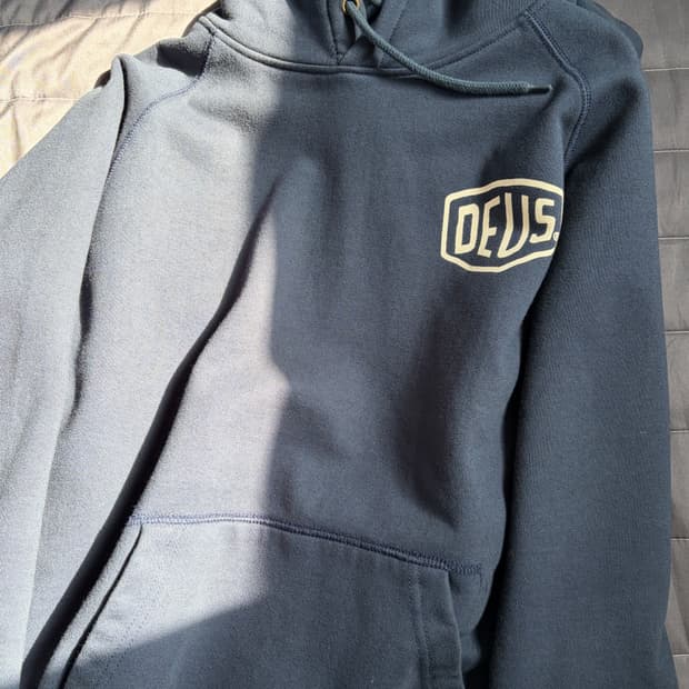 데우스 네이비 후드 L
