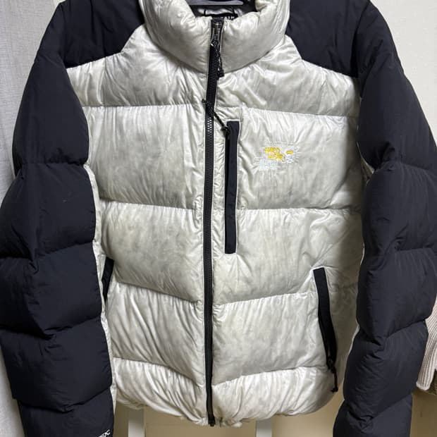 스투시 x 마운틴 하드웨어 서브제로 다운 자켓 문샷 그레이 블랙