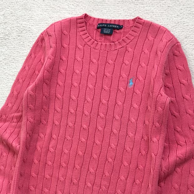 폴로 화이트 케이블 니트