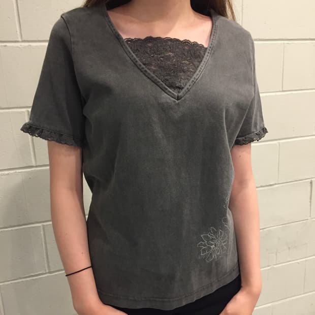 “SAVE OUR SOUL” V-neck 반팔