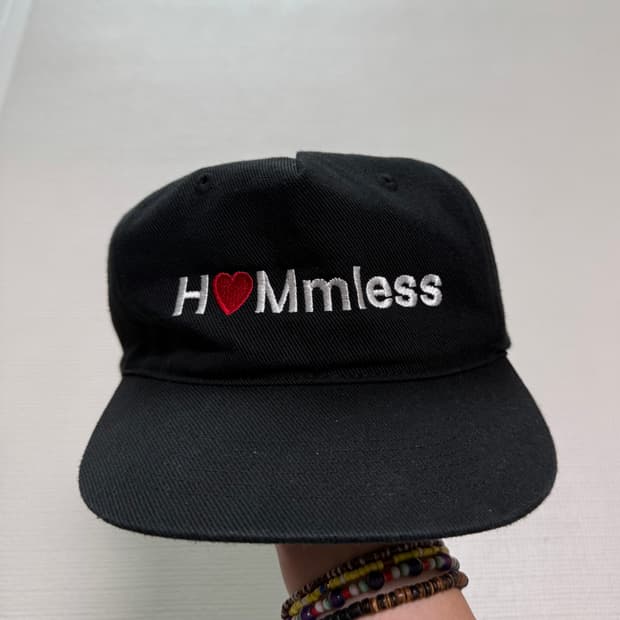 hommless(홈리스) 볼캡