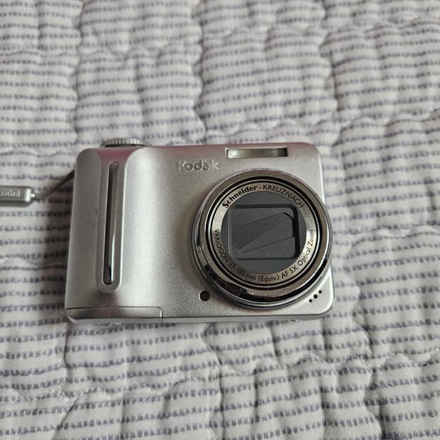 코닥 EasyShare C875