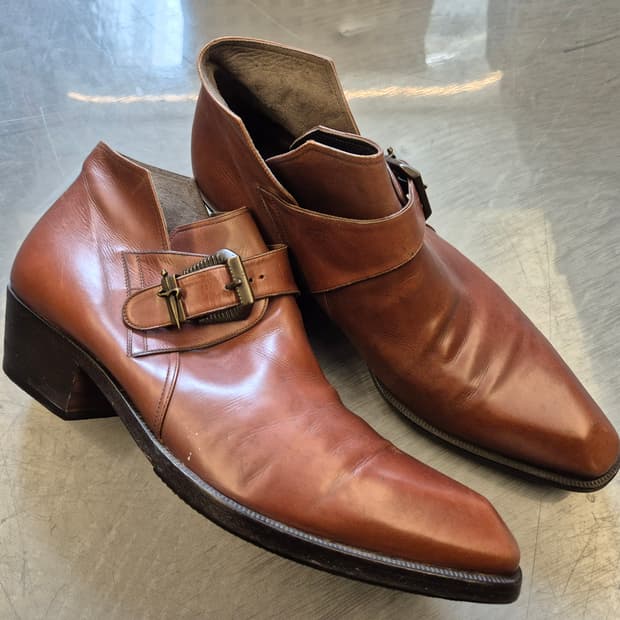 체사레 파지오티 버클 앵클 부츠