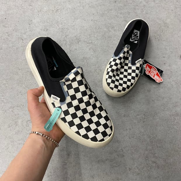 [280] Vans 반스 컴피쿠시 슬립온