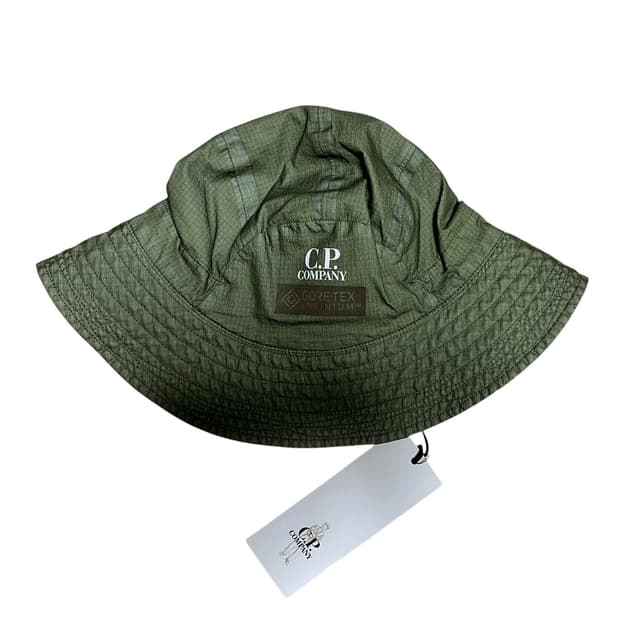 (새상품) CP컴퍼니 고어텍스 버킷햇