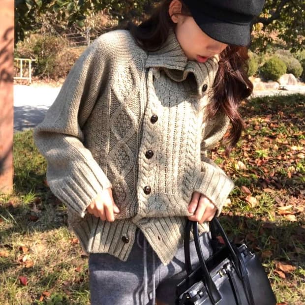 폴뉴아 니트 (새상품)