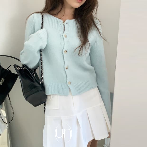 니어웨어 언유즈얼리(Unusually) 치코 보트넥 니트가디건 새상품