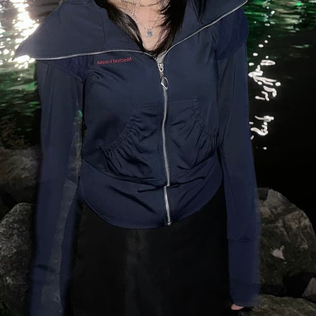 미스치프 메쉬 퍼프 터틀넥