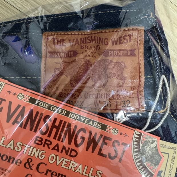 프리휠러스 1947 601xx 36x32 새제품